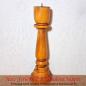 Preview: Alter schlichter gedrechselter Vintage Kerzenständer aus hellem Holz und leicht glänzend lackiert für Stumpenkerzen aus DDR Zeiten (22,5cm)