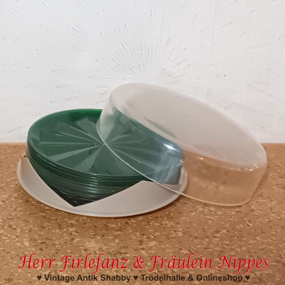 12 DDR Vintage Untersetzer für Gläser aus Kunststoff in grau, grün und transparent inkl. Dose aus den 80er Jahren der DDR (Ø 9,5cm)