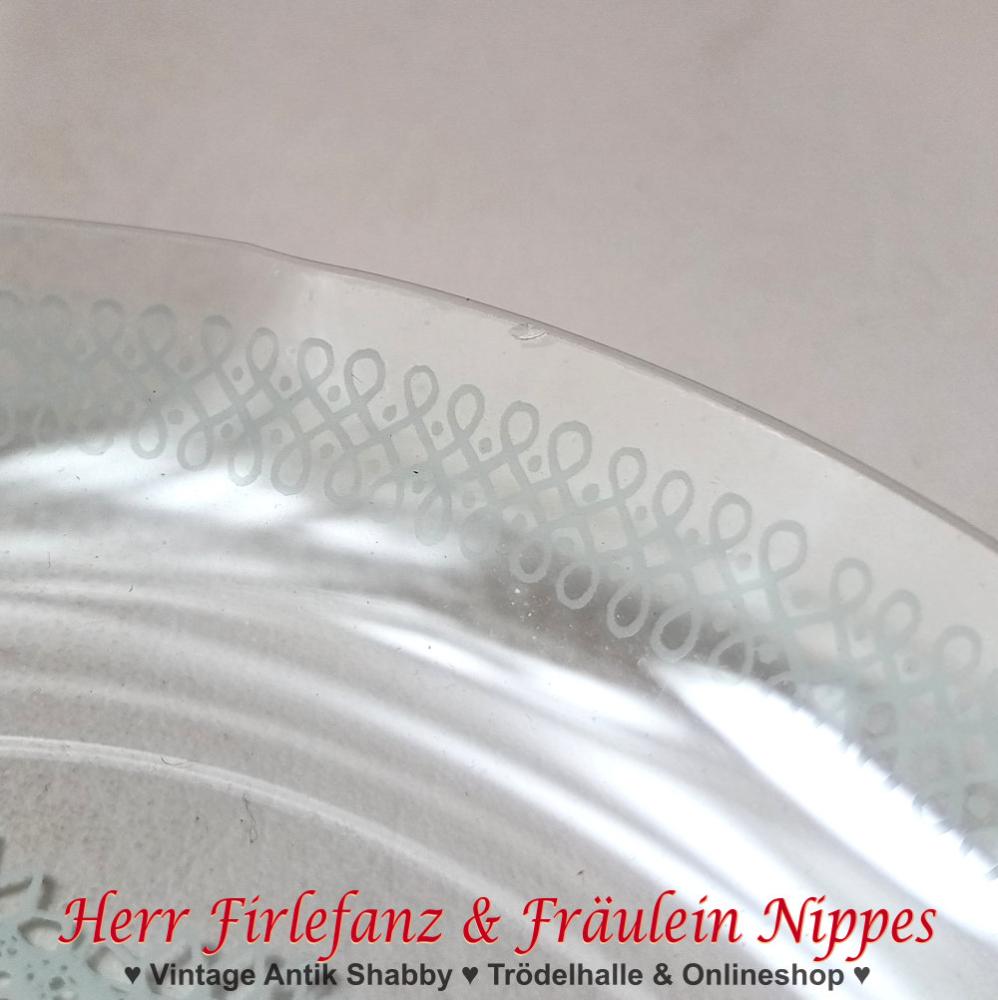 Preview: 6 DDR Vintage Glasteller mit weißem Spitzen Dekor