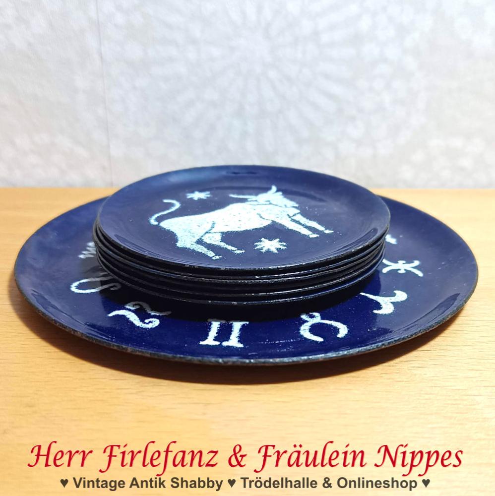 Preview: 7tlg. Emaille Untersetzer mit Sternzeichen (Ø 7,5cm & 12cm)