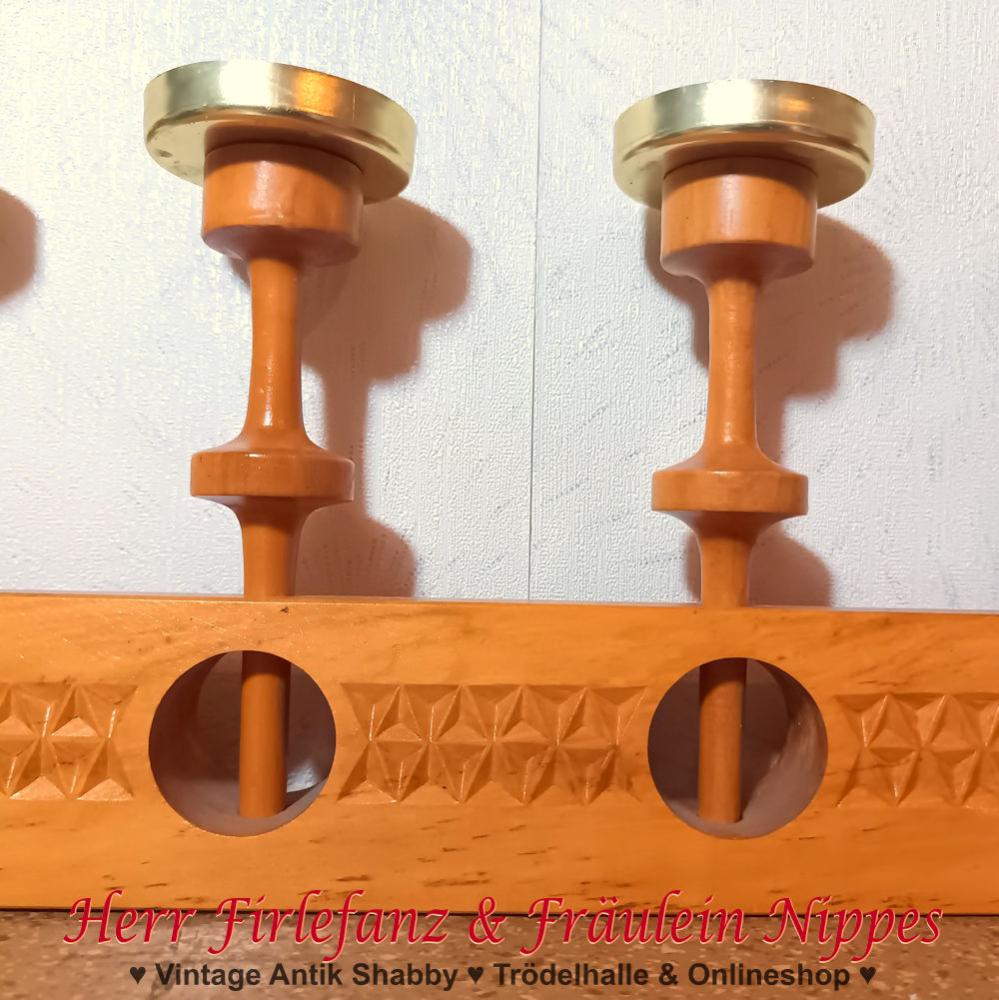 Preview: Vintage Kerzenständer aus Holz (36cm)