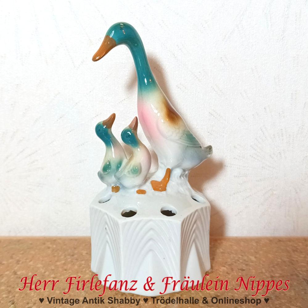 Alter Vintage Stifthalter  Halter für Stifte und Bleistift mit 3 Enten  Stockenten aus Porzellan (Germany 6739)