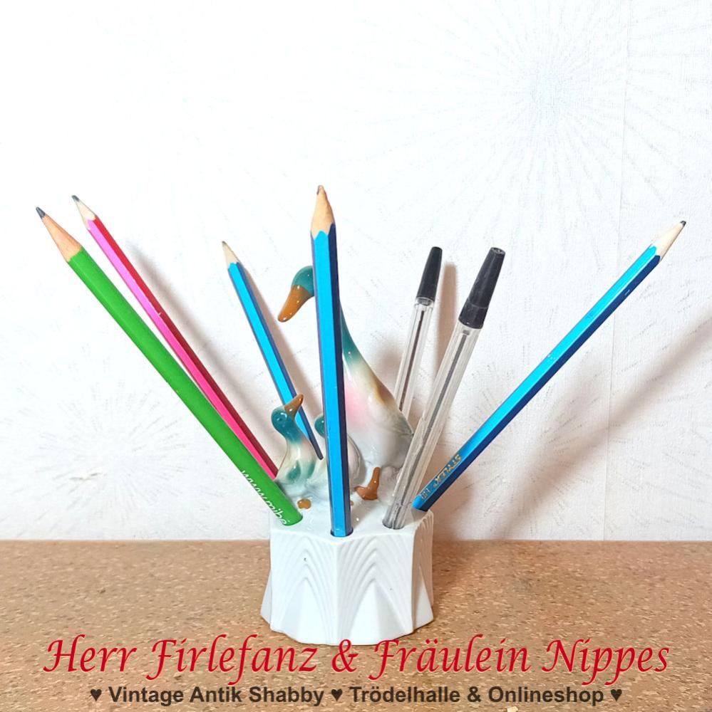 Stifthalter mit Enten aus Porzellan