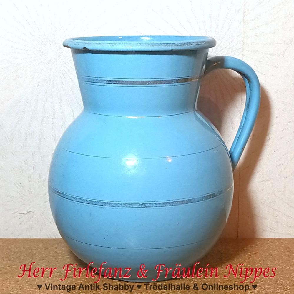 Große Vintage Emaille Vase mit Henkel bzw. Wasserkrug aus Metall bzw. Eisen in hellblau mit goldenen Ringen emaillert (24cm)