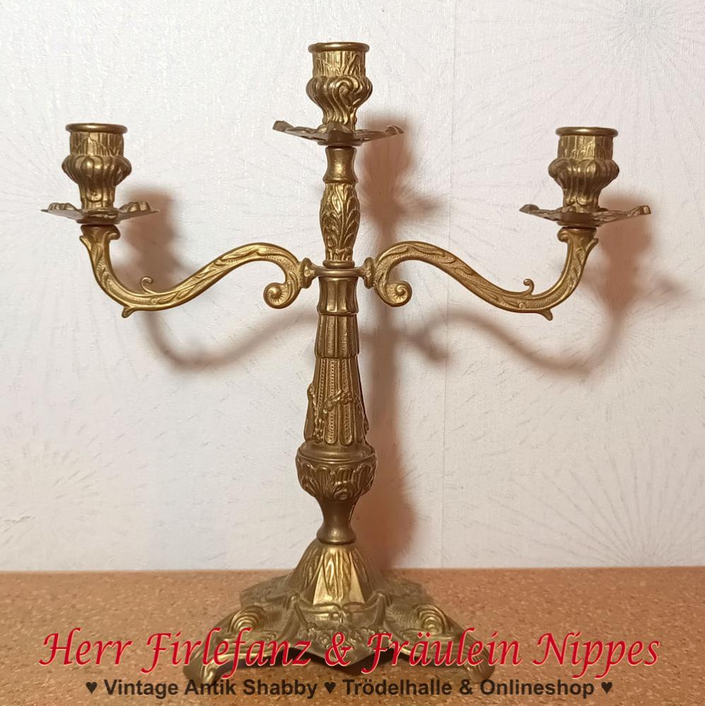 Opulenter antiker Kandelaber  3flammiger Kerzenständer für Stabkerzen mit floralen Verzierungen aus Messing (30cm hoch)