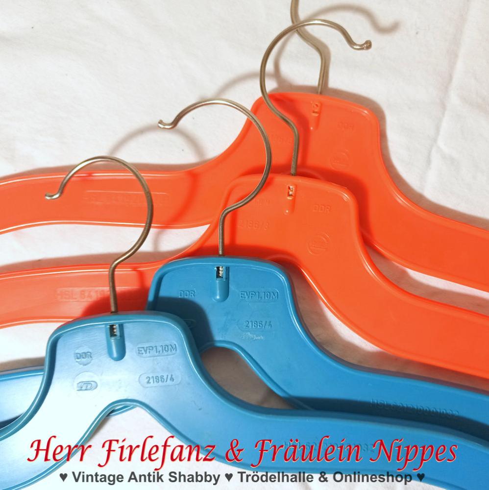 Preview: 4 Vintage Kleiderbügel in orange & pertrol
