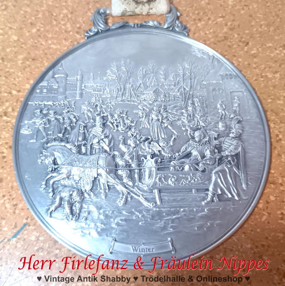 Jahreszeiten Wandteller aus Zinn (WMF)