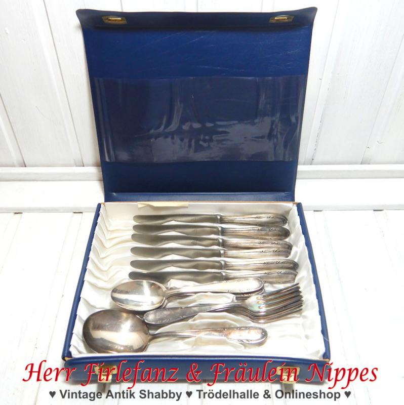 19 tlg. Besteck im Antik Stil mit Messer, Gabel, Löffel & Servierlöffel mit Wellen Dekor am Griff (MKM, 90 Silber)