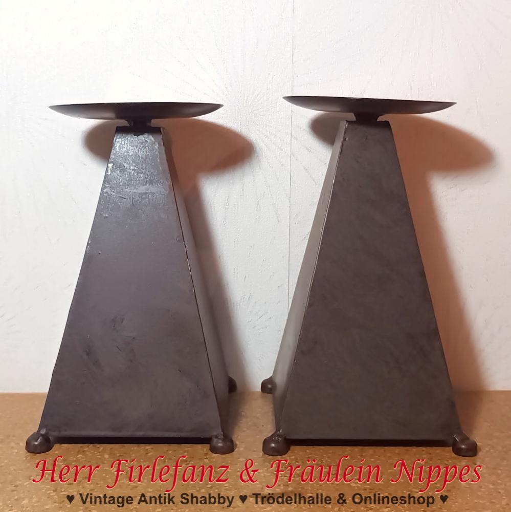 2 schlichte Kerzenständer  Kerzenhalter für Kugelkerzen aus kupfer-schwarz beschichtetem Eisen in Kegel-Form (22cm)