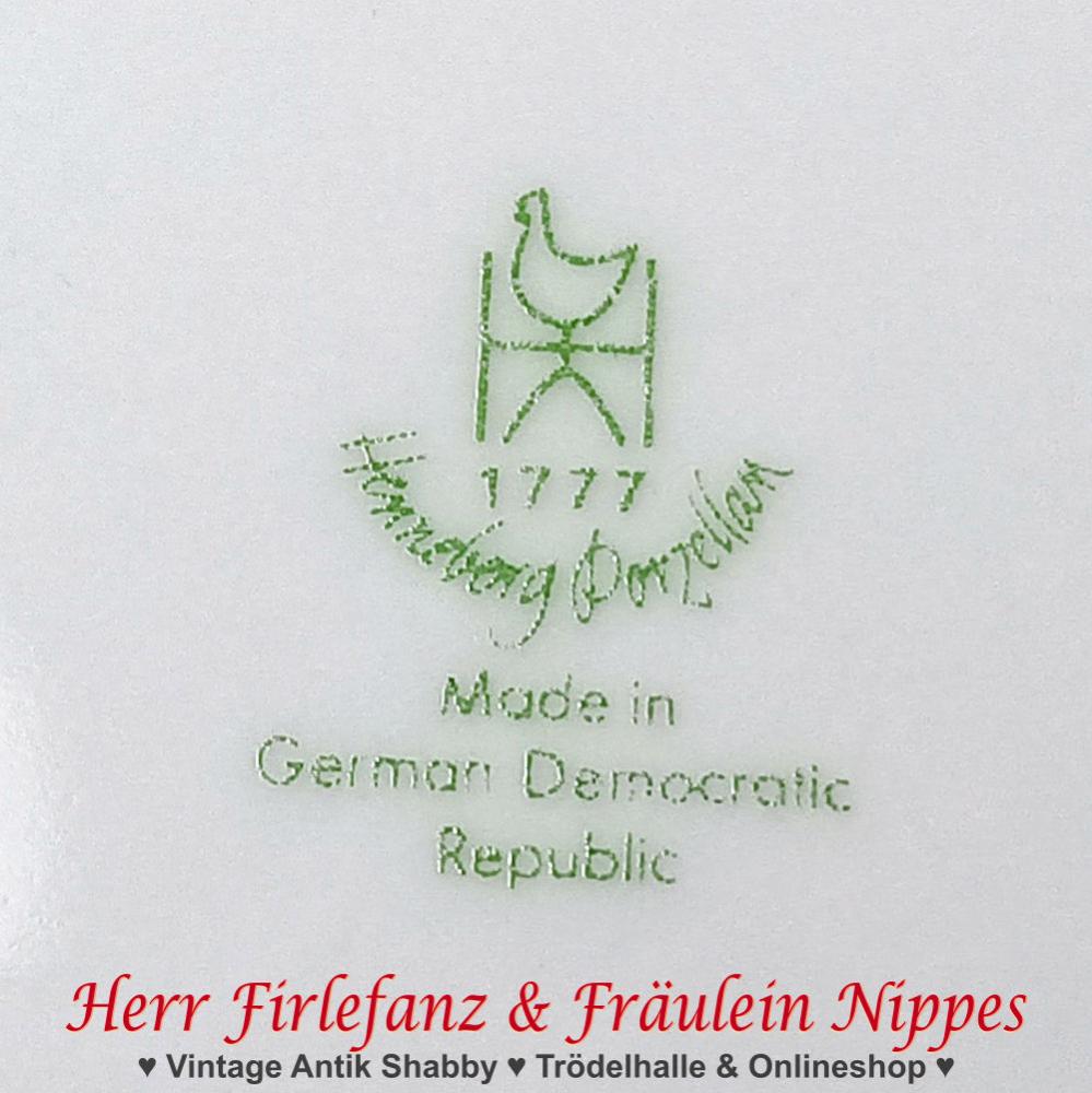 5 Henneberg Frühstücksteller mit blauen & weinroten Blumen