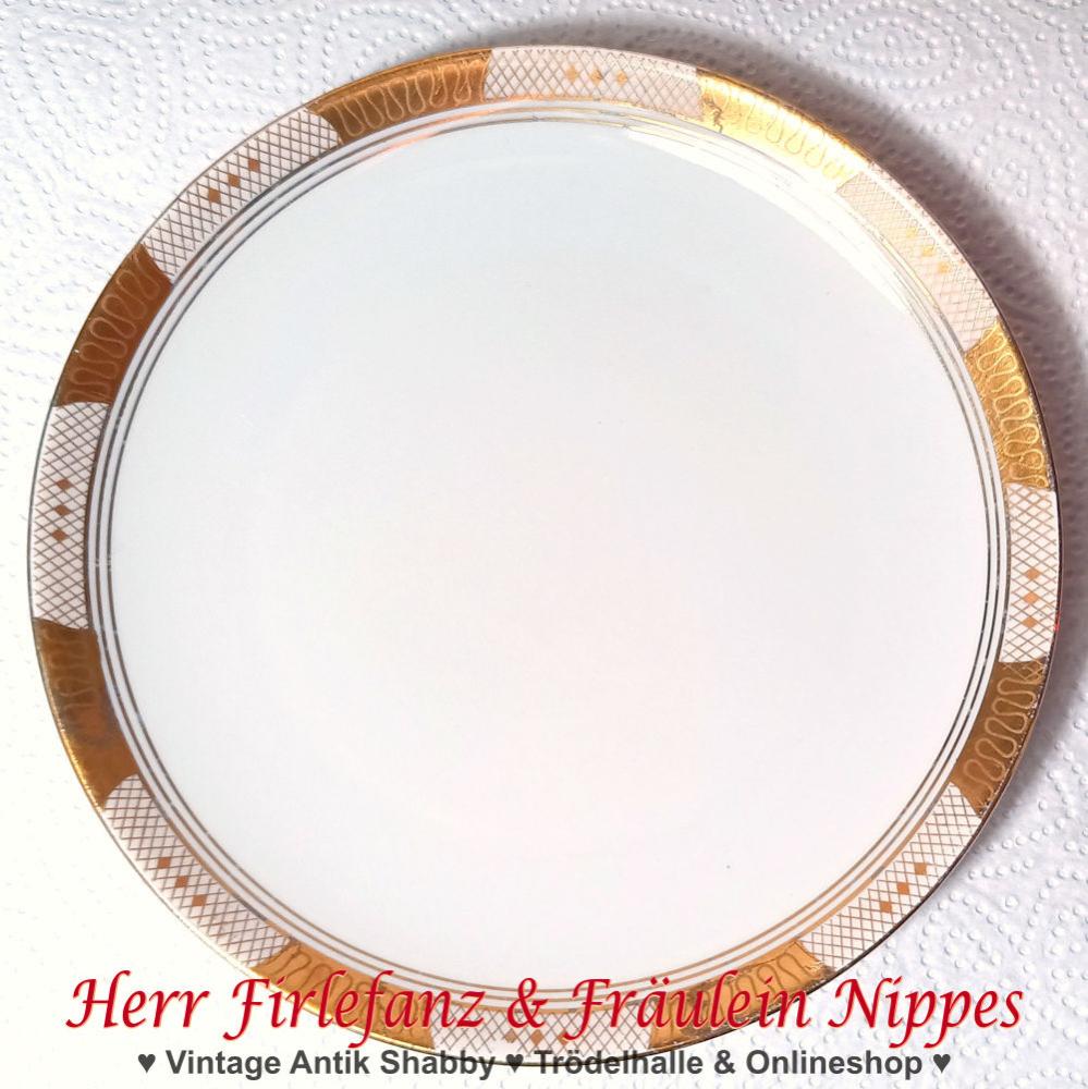 9 Vintage Frühstücksteller mit Golddekoren am Rand