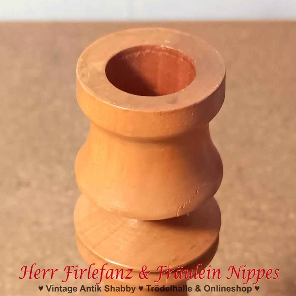 Vintage Kerzenständer aus Holz (22,5cm)