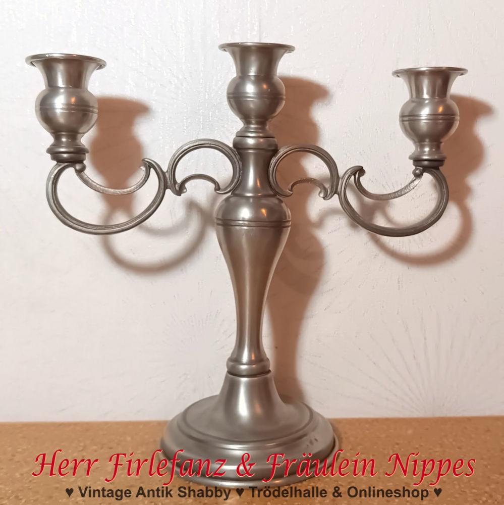 Alter schlichter silberfarbener 3 flammiger Vintage Kerzenständer  Kandelaber aus Zinn (95% Etain Zinn) (25cm)