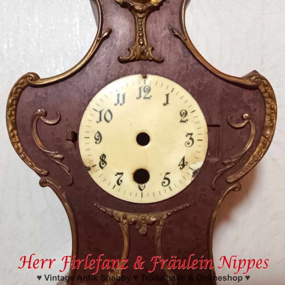 Antike Uhr mit Messing Verzierungen (für Bastler)