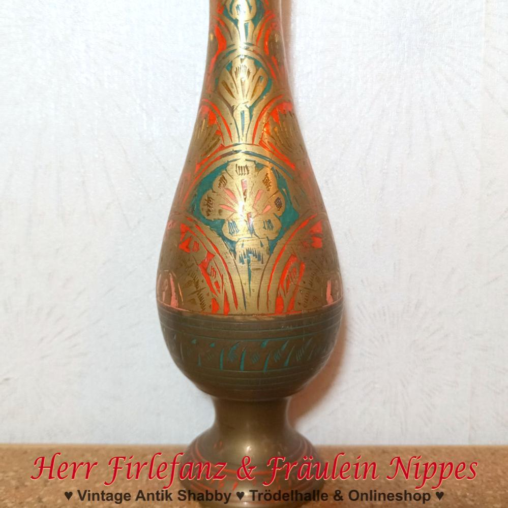 Goldfarbener antiker Aschenbecher aus Metall (Messing) mit Halterung für Streichholzschachteln und mit Jugendstil Verzierungen