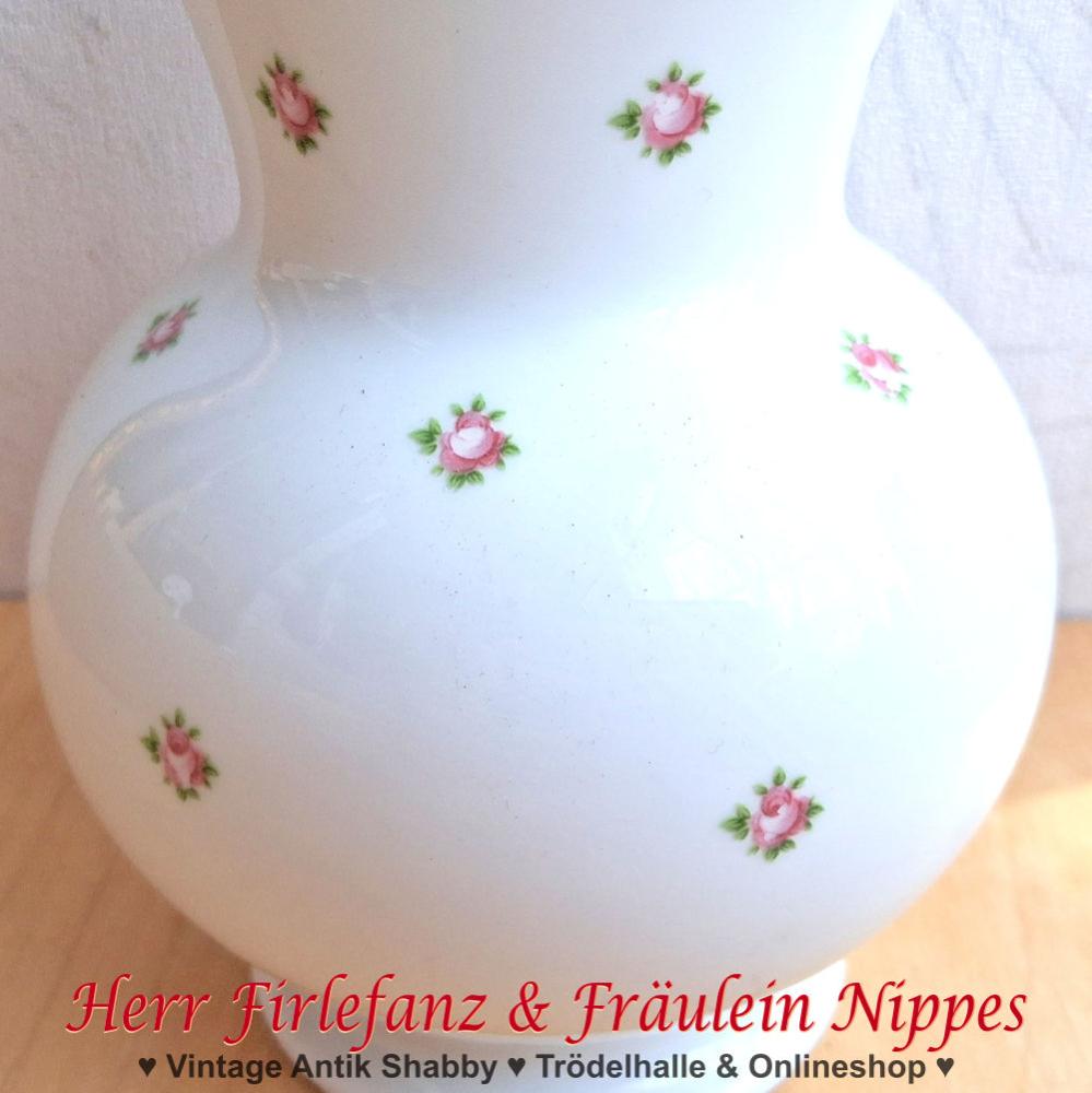 Vase mit Streublumen (14,5cm) (Royal KPM)