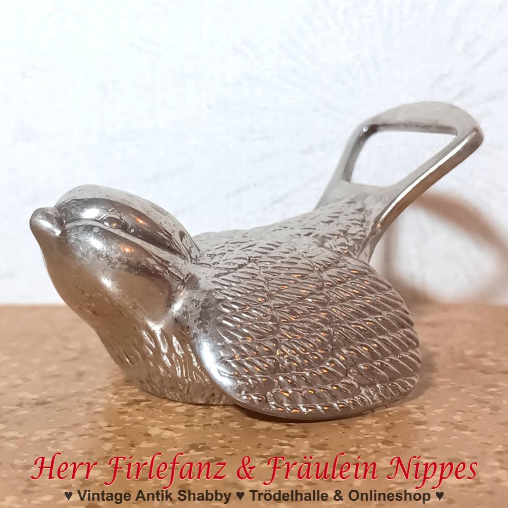 Kleiner silberfarbener Vintage Flaschenöffner Spatz  Vogel aus Metall Messing aus den 50er  60er Jahren der DDR
