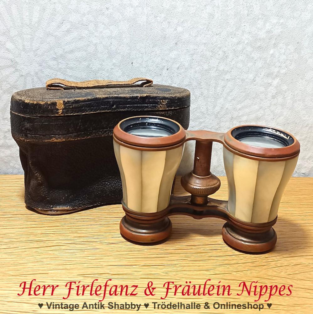 Kleines altes antikes Opernglas  Fernglas aus Messing verkupfert und mit Perloid Platten in Perlmutt Optik verziert inkl. altem Leder Etui