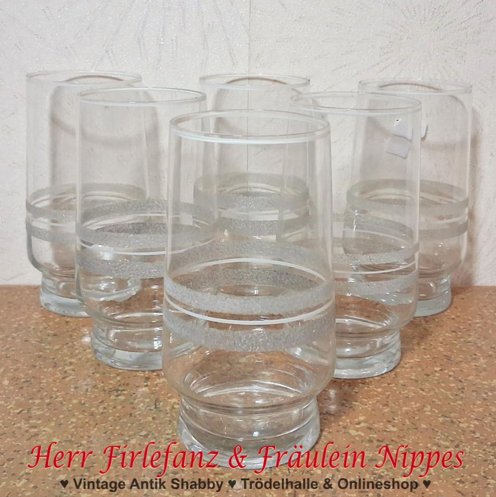 Vintage Gläser für Limo, Saft und Wasser mit Dekor aus einem weißen und 2 breiten rauen Ringen aus den 70er Jahren der DDR