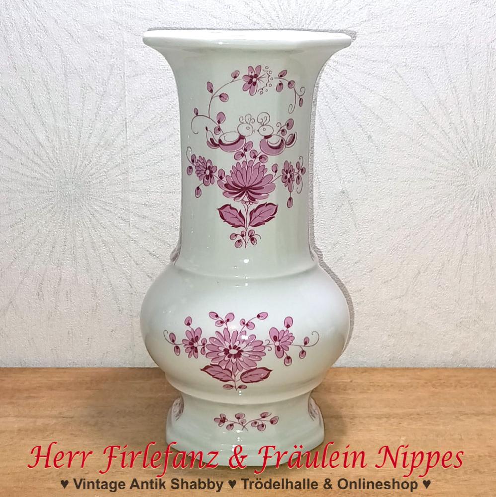 Weiße Vintage Vase aus Porzellan mit pinkfarbenem Dekor aus Blüten, Blumen und Vögeln aus DDR Zeiten (Lichte)