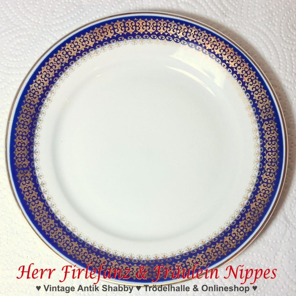 9 Vintage Frühstücksteller mit blauem Dekor